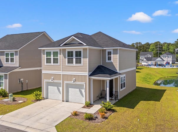 3968 Hibiscus Dr., Little River, SC 29566