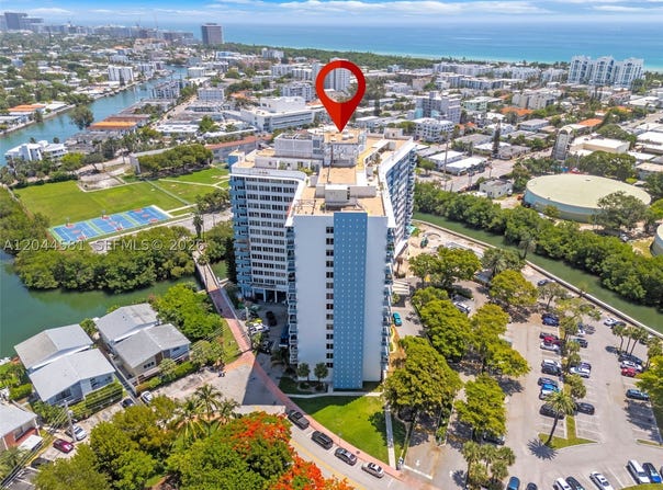 7441 Wayne Ave, Miami Beach, FL 33141