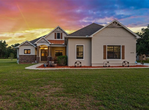 5319 W TRAPNELL Road, DOVER, FL 33527