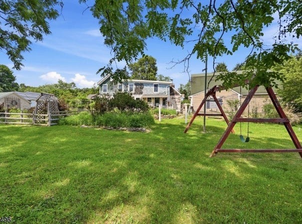 92 Randolph Ave, Mine Hill Twp., NJ 07803-3064