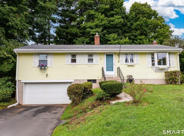 1419 Poquonock Avenue, Windsor, CT 06095