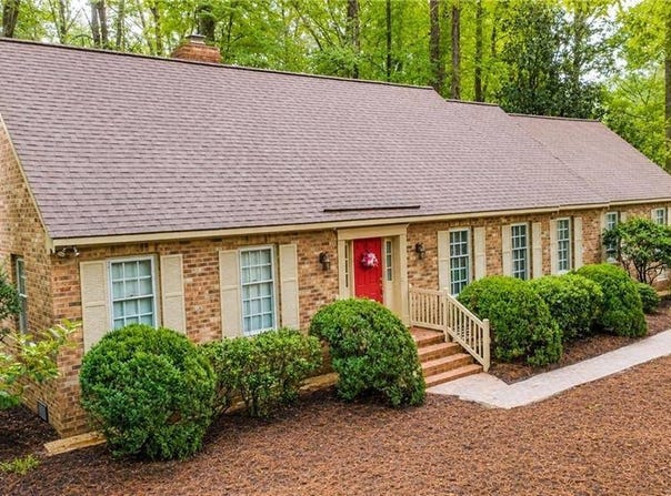 100 Thorpes Parish, Williamsburg, VA 23185