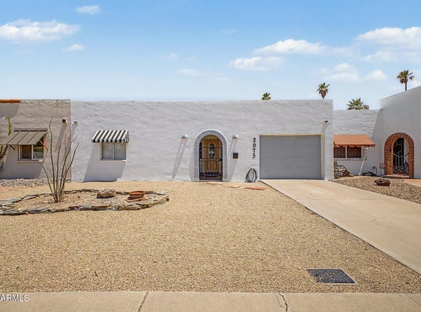 2075 E CAIRO Drive, Tempe, AZ 85282