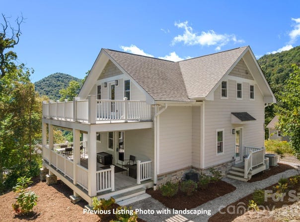 11 Lila Lane, Clyde, NC 28721