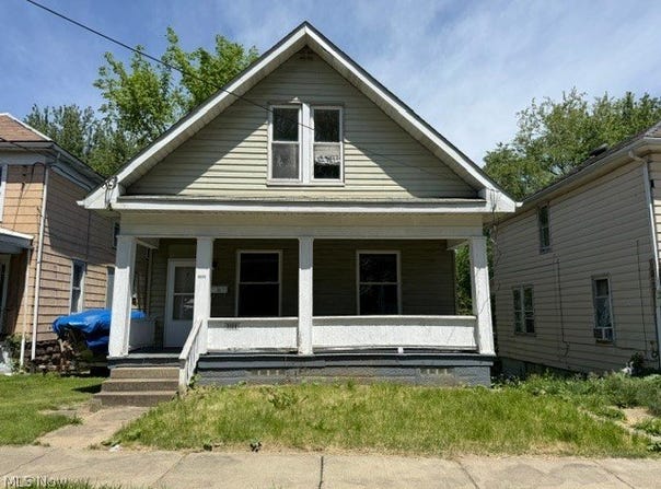 1111 Hillary Square, Steubenville, OH 43952