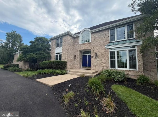 25 SANDTRAP Circle, WARMINSTER, PA 18974