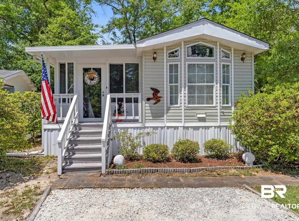 616 Escambia Loop, Lillian, AL 36549