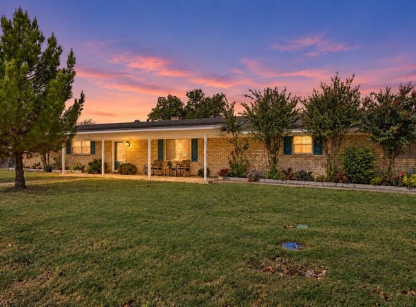 916 Preston Lane, Dublin, TX 76446