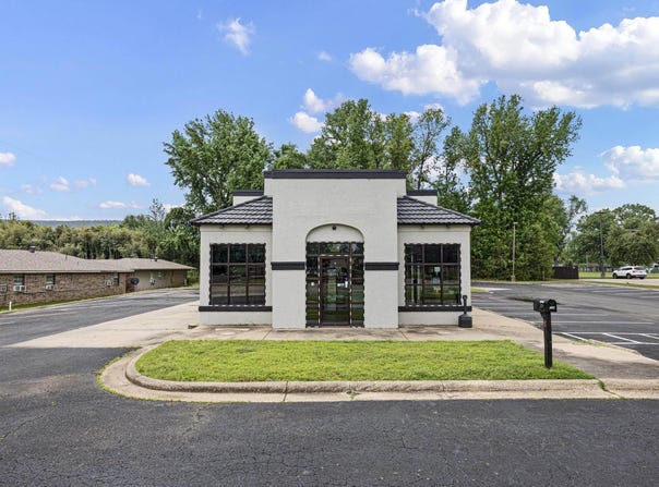 508 E 8th Street, Danville, AR 72833