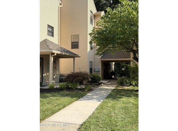 204 Daffodil Drive, Jackson, NJ 08527