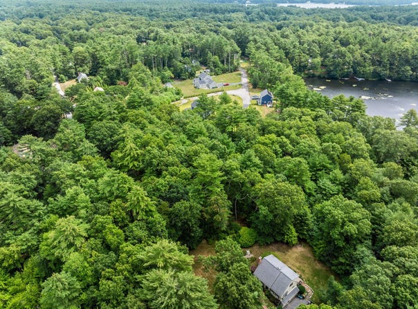 Thompson St, Pembroke, MA 02359