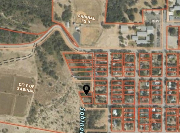 lot: 16, 17, Sabinal, TX 78881
