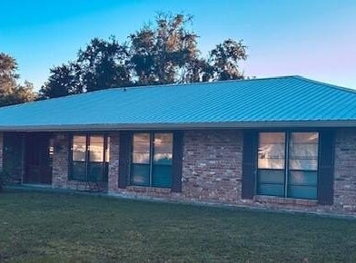 126 W Azalea Drive, Long Beach, MS 39560
