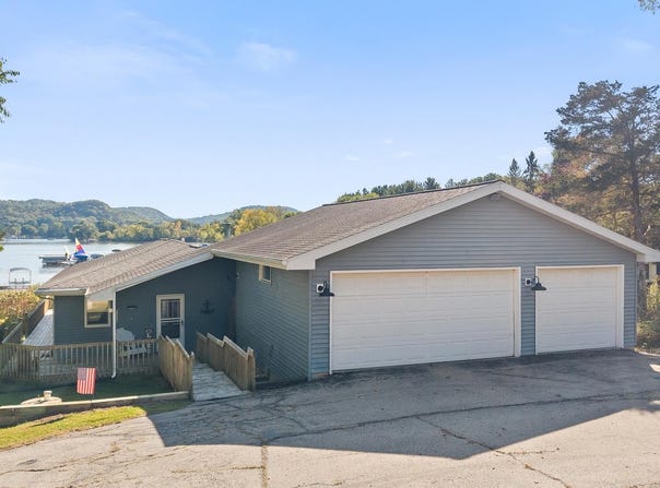 N2120 Smith Park Road, Lodi, WI 53555