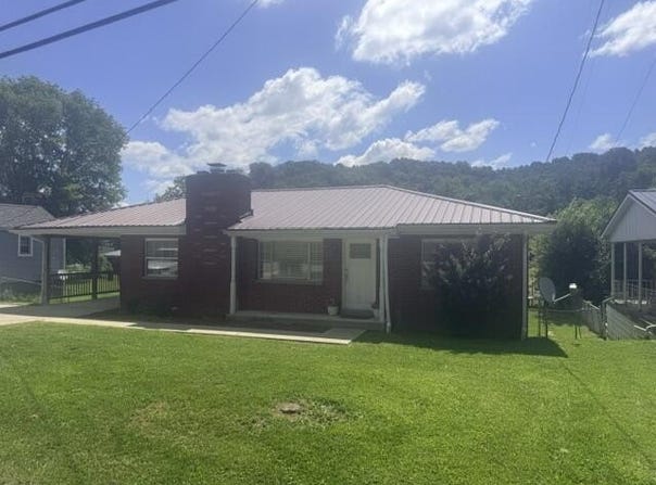 3038 Kentucky 5, Ashland, KY 41102
