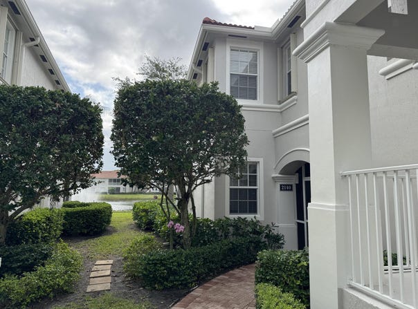 2140 Wingate Bend, Wellington, FL 33414