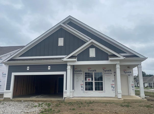 7640 Clifton Loop, Pickerington, OH 43147