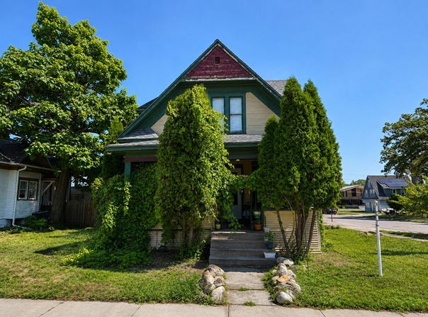 30 4th Avenue SE, Saint Cloud, MN 56304