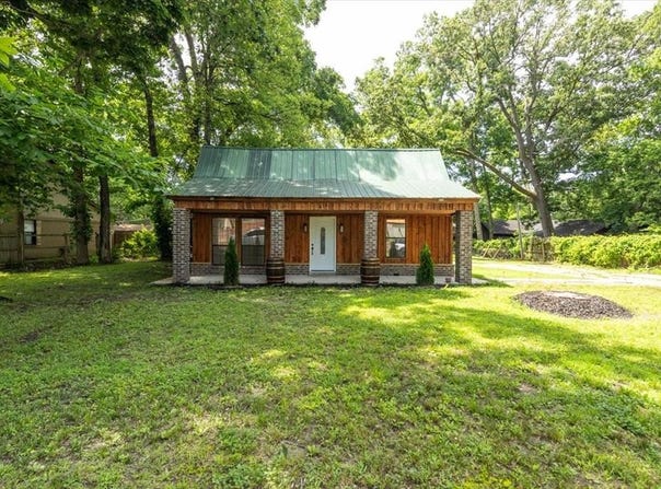 324 W DANNER AVE., West Memphis, AR 72301