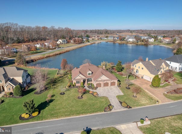1810 WINDSWEPT Circle, DOVER, DE 19901