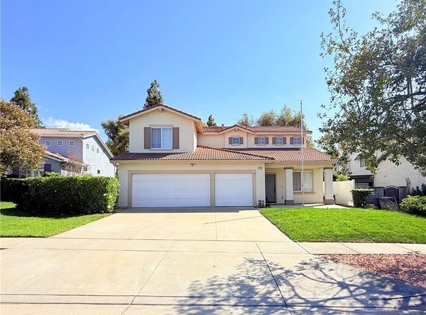710 Redondo Lane, Corona, CA 92882