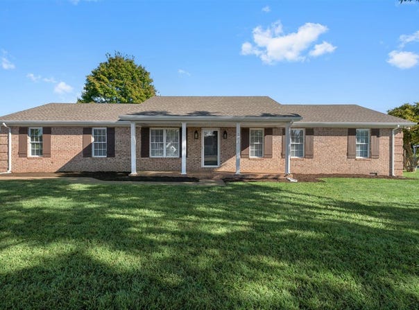 372 Wesley Way, Bowling Green, KY 42104