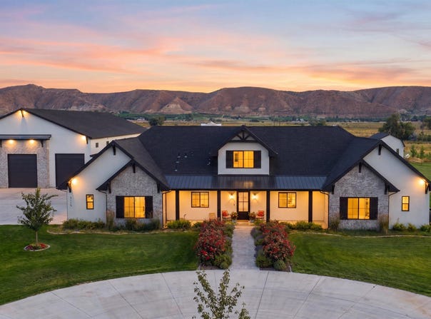 3115 4 Bits Ln, Emmett, ID 83617