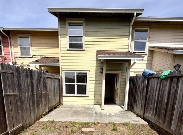 954 Courtyard Circle, Arcata, CA 95521
