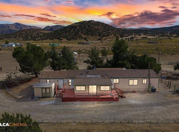 24701 Chamanimani Court, Tehachapi, CA 93561