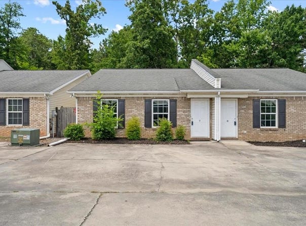 1025 Orchard Way, DALTON, GA 30721
