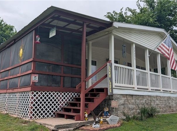 29335 Van Dyke Avenue, Warsaw, MO 65355