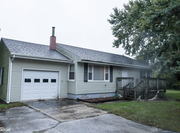 711 Simpson Street, Duncombe, IA 50532