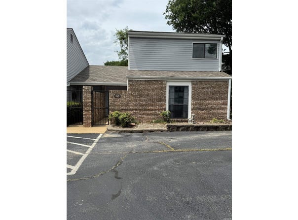 12 BRANDYWINE, Hot Springs, AR 71901