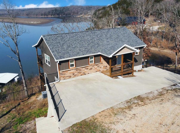 28009 Vasser Circle, Lincoln, MO 65338