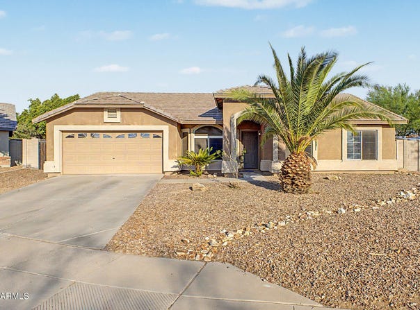 561 S HASTINGS, Mesa, AZ 85208