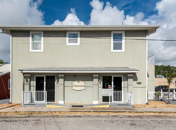 2012 Vernon Place, Melbourne, FL 32901
