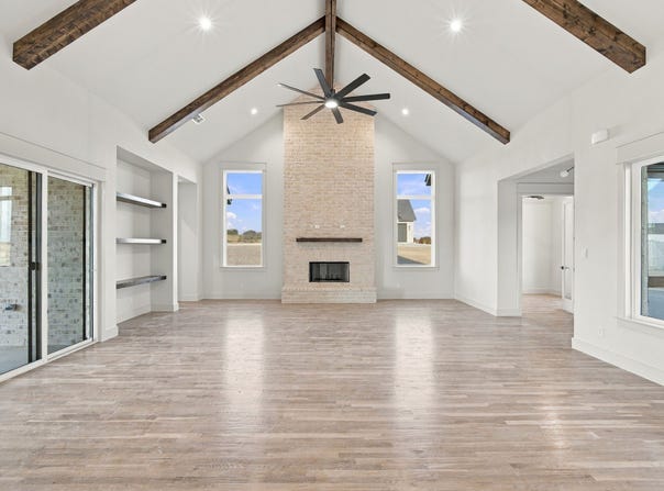 112 Aledo Heights Drive, Aledo, TX 76008