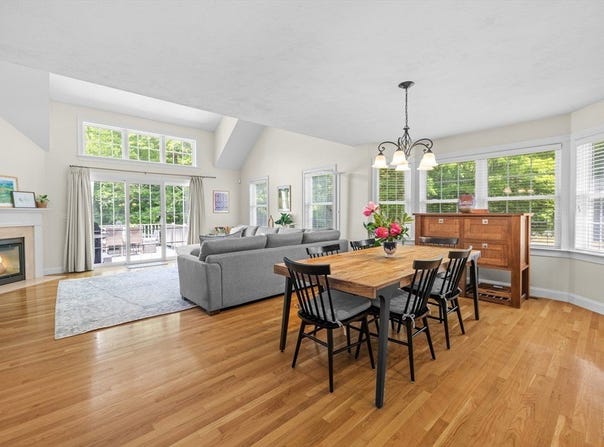 9 Franklin 8, Acton, MA 01720