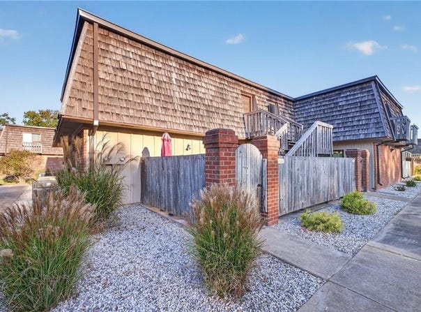 127 Sawgrass Bend, Virginia Beach, VA 23451