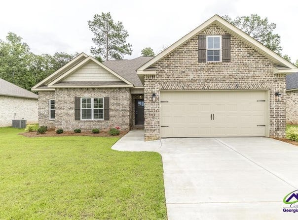 522 Bristleleaf Path, Kathleen, GA 31047