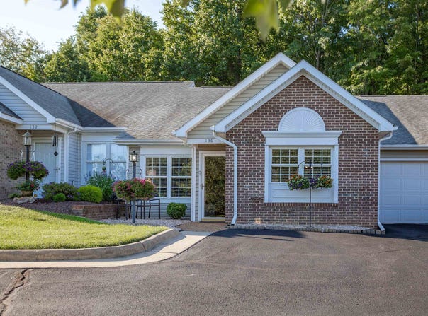 136 EMERALD DR, HARRISONBURG, VA 22801