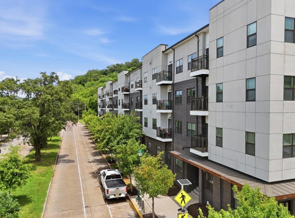 782 Riverfront Parkway, Chattanooga, TN 37402