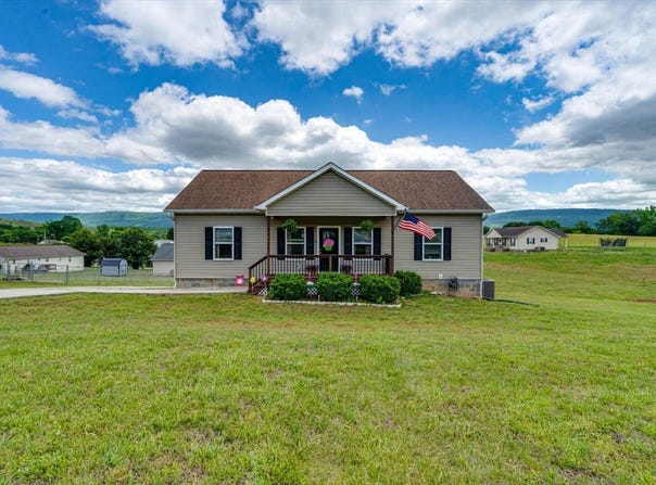 165 Rena Drive, Whitwell, TN 37397