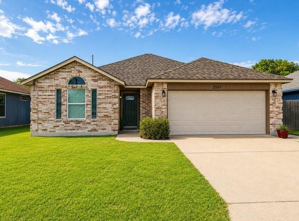 2561 Raintree Trail, Ingleside, TX 78362