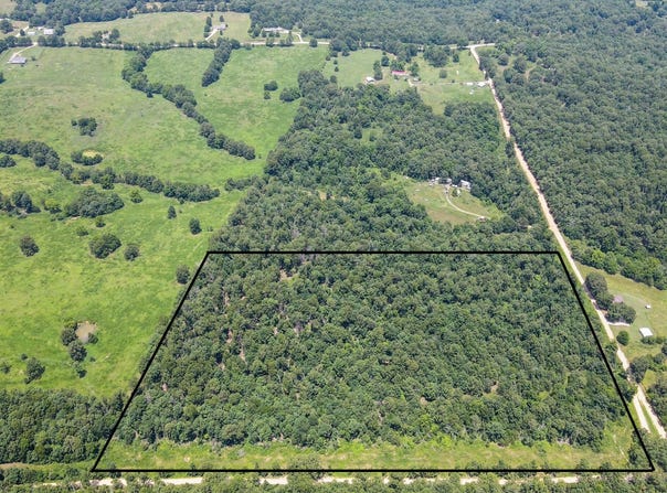 Oregon County 371, Thayer, MO 65791