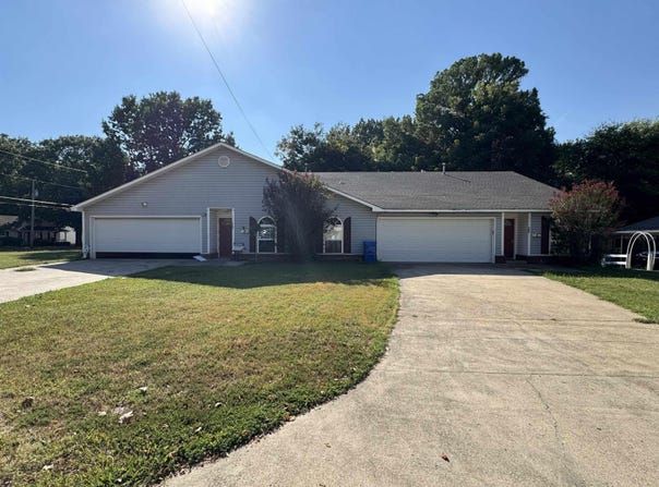 700 W Monroe, Jonesboro, AR 72401