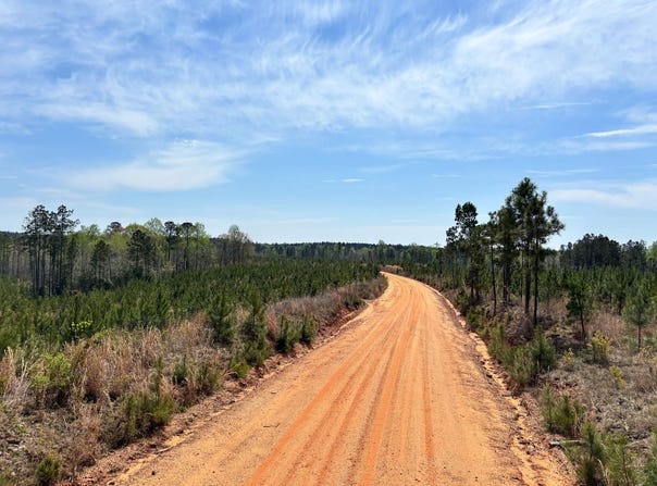 Cr 421, Quitman, MS 39355