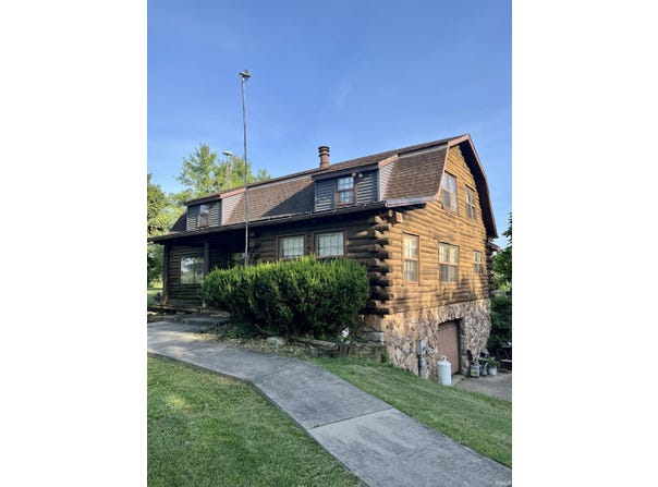 6585 W 1070 N Road, Gaston, IN 47342-7342