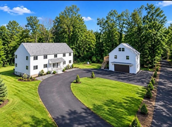 7 Tyring Lane, Scituate, RI 02857
