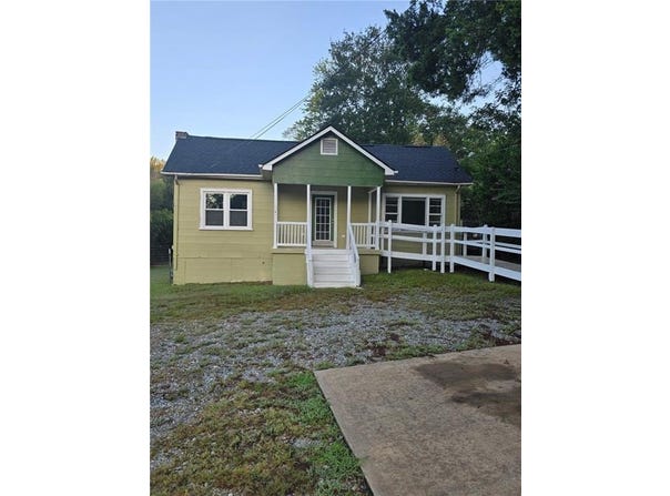 1705 Auburn Road, Phenix City, AL 36870